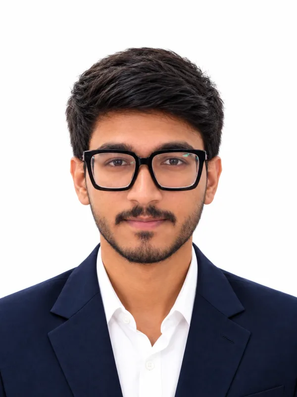 Param Sejani, Property Advisor at Prabandh Realtor